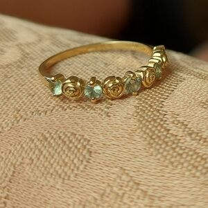 14k Yellow Gold and Green Sapphire ring. Size 7